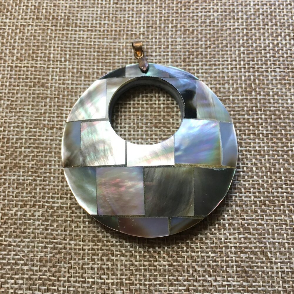 Large Abalone Shell Inlaid Tile Round Pendant - Picture 1 of 5
